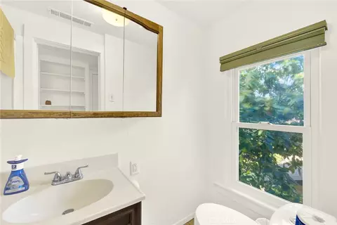 Bath - 3829 Gardiner Ferry Rd, Corning, CA 96021 photo 1 of 1
