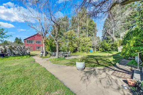 Exterior - 3829 Gardiner Ferry Rd, Corning, CA 96021 photo 2 of 9