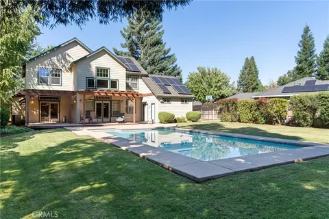 29 Spicebush Ct, Chico, CA 95928