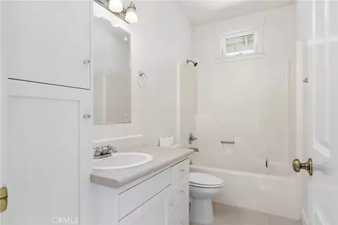 Bath - 1810 Roth, Chico, CA 95928 photo 3 of 4