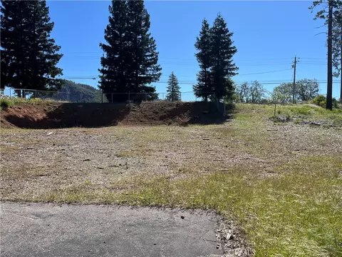 13681 Skyway, Magalia, CA 95954