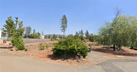 1525 Rosemary Ct, Paradise, CA 95969