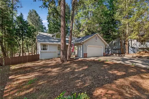 6403 Corning Ct, Magalia, CA 95954
