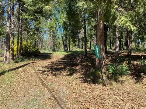 13790 Curtis Ct, Magalia, CA 95954