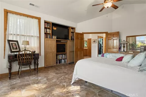 Bedroom - 5005 Schott Rd, Forest Ranch, CA 95942 photo 2 of 4
