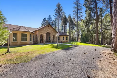 Exterior - 5005 Schott Rd, Forest Ranch, CA 95942 photo 5 of 22