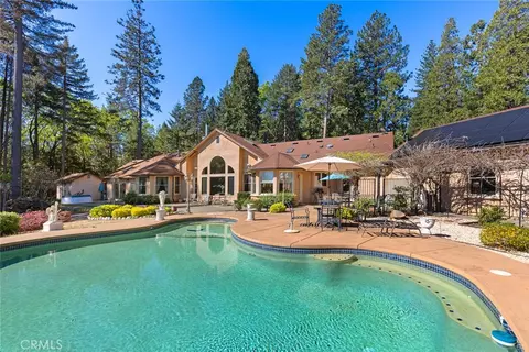 Exterior - 5005 Schott Rd, Forest Ranch, CA 95942 photo 2 of 22
