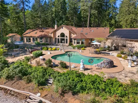 Exterior - 5005 Schott Rd, Forest Ranch, CA 95942 photo 22 of 22