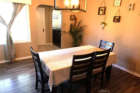 Dining - 409 4th St, Corning, CA 96021 photo 3 of 3
