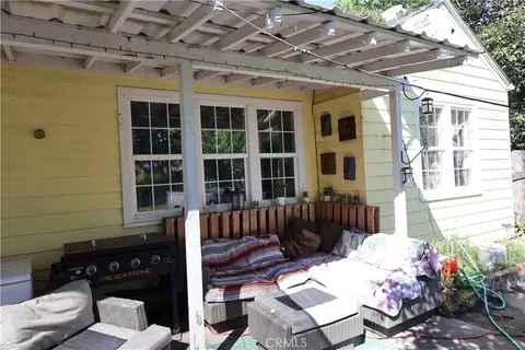 Exterior - 409 4th St, Corning, CA 96021 photo 6 of 27