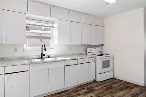 Kitchen - 312 W Cedar St, Willows, CA 95988 photo 1 of 1