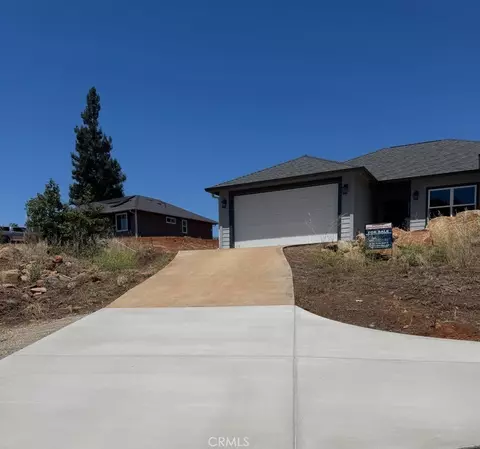 1457 Leafy Ln, Paradise, CA 95969