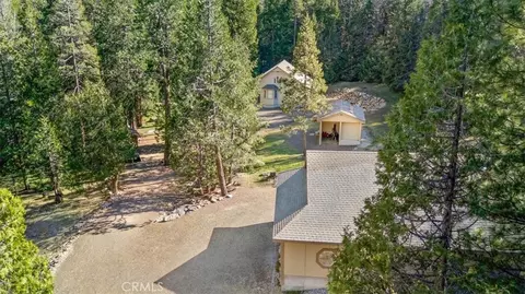 Other - 5022 Elderberry, Weed, CA 96094 photo 11 of 43