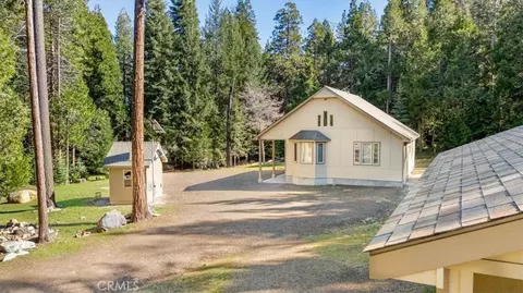 Other - 5022 Elderberry, Weed, CA 96094 photo 5 of 43