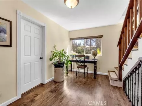 Entry Way - 181 Hanover, Weaverville, CA 96093 photo 10 of 17