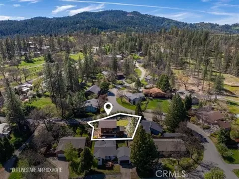 181 Hanover, Weaverville, CA 96093