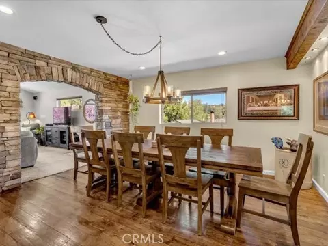 Dining - 181 Hanover, Weaverville, CA 96093 photo 1 of 4