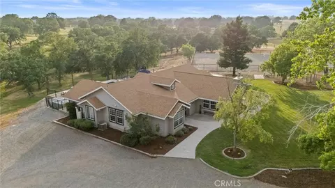 Exterior - 5535 Janine Way, Corning, CA 96021 photo 1 of 17