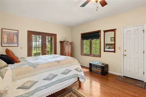 Bedroom - 5555 Platt Mtn, Forest Ranch, CA 95942 photo 3 of 4
