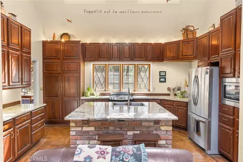 Kitchen - 5555 Platt Mtn, Forest Ranch, CA 95942 photo 1 of 5