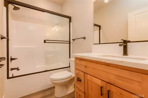 Bath - 5485 S Libby, Paradise, CA 95969 photo 2 of 3