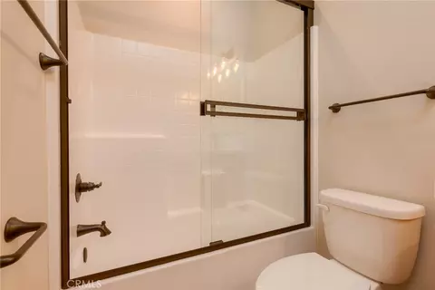 Bath - 5485 S Libby, Paradise, CA 95969 photo 3 of 3