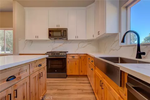 Kitchen - 5485 S Libby, Paradise, CA 95969 photo 3 of 7