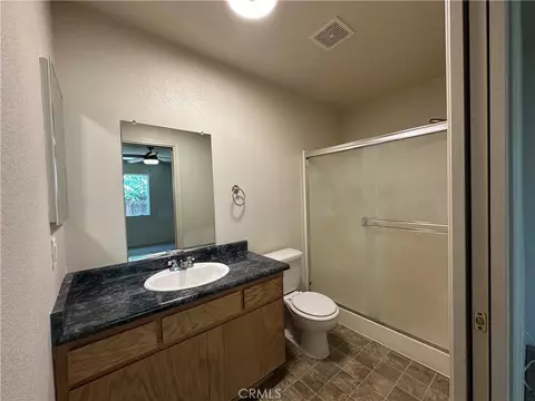 Bath - 860 Applewood, Willows, CA 95988 photo 3 of 3