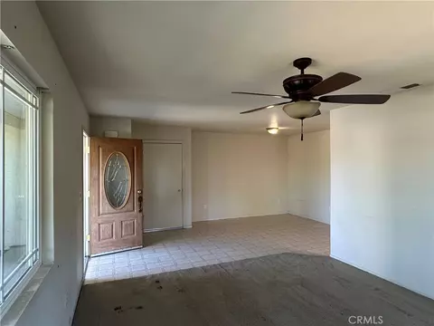 Living - 860 Applewood, Willows, CA 95988 photo 4 of 5