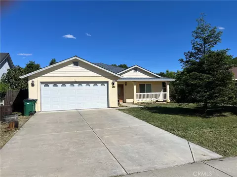 Exterior - 860 Applewood, Willows, CA 95988 photo 3 of 6