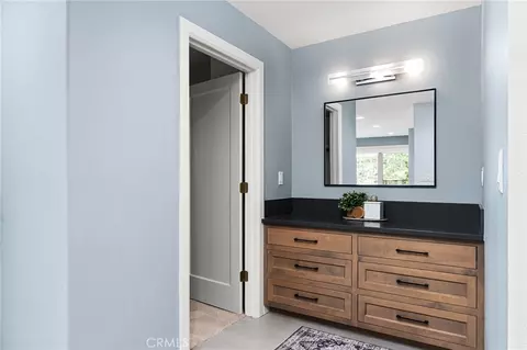 Bath - 14868 Eagle Rdg, Forest Ranch, CA 95942 photo 5 of 8