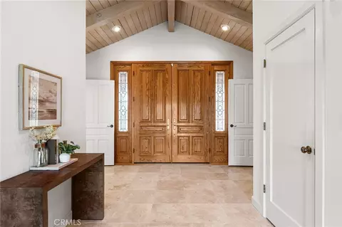 Entry Way - 14868 Eagle Rdg, Forest Ranch, CA 95942 photo 1 of 7
