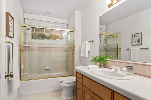 Bath - 14868 Eagle Rdg, Forest Ranch, CA 95942 photo 7 of 8