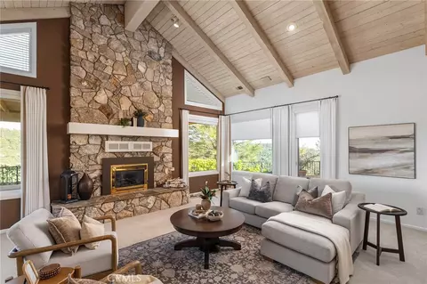 Living - 14868 Eagle Rdg, Forest Ranch, CA 95942 photo 3 of 6