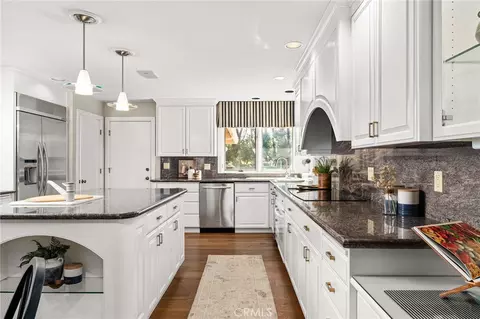 Kitchen - 14868 Eagle Rdg, Forest Ranch, CA 95942 photo 4 of 4