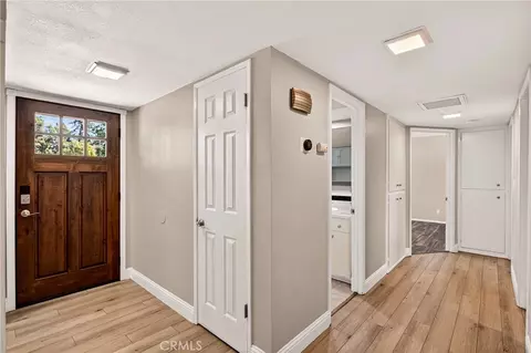 Entry Way - 6 Mayfair, Chico, CA 95973 photo 1 of 2