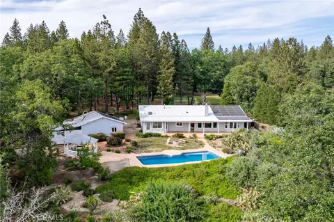 4620 Wendlis Rd, Forest Ranch, CA 95942