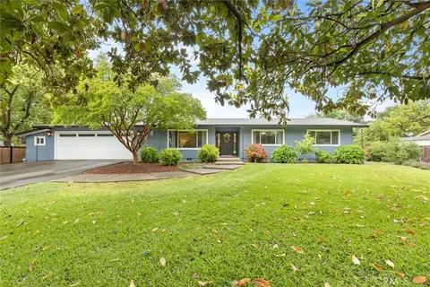 3567 Bridle Ln, Chico, CA 95973