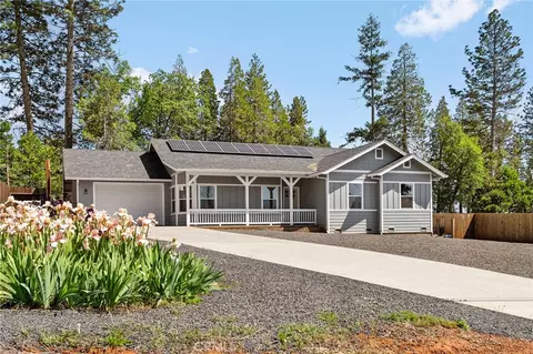 13812 W Park Dr, Magalia, CA 95954