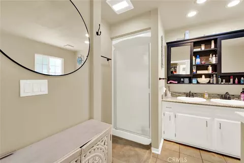 Bath - 6204 County Rd 53, Willows, CA 95988 photo 3 of 3