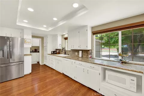 Kitchen - 6204 County Rd 53, Willows, CA 95988 photo 8 of 8