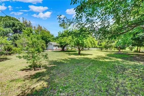 Exterior - 6204 County Rd 53, Willows, CA 95988 photo 4 of 23