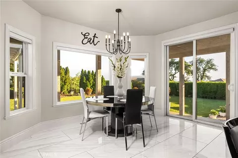 Dining - 84 Eagle Nest, Chico, CA 95928 photo 3 of 3