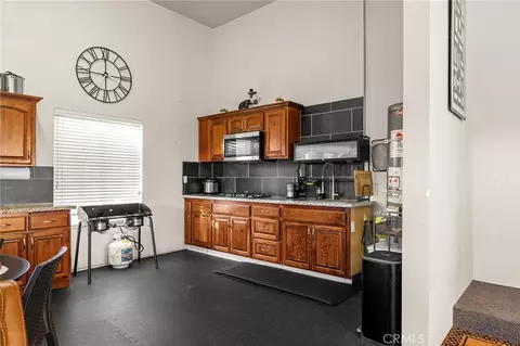 Kitchen - 84 Eagle Nest, Chico, CA 95928 photo 6 of 6