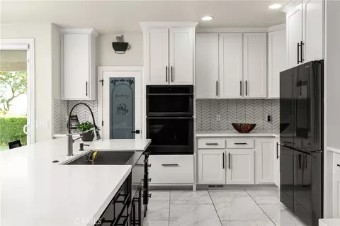 Kitchen - 84 Eagle Nest, Chico, CA 95928 photo 4 of 6