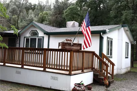 7566 Pebble Beach Dr, Corning, CA 96021