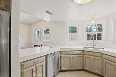 Kitchen - 821 Victorian Park, Chico, CA 95926 photo 2 of 4