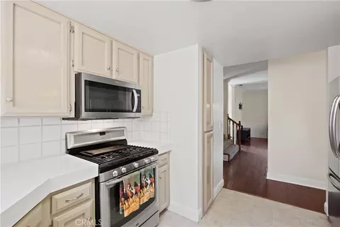 Kitchen - 821 Victorian Park, Chico, CA 95926 photo 4 of 4