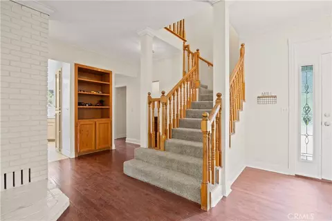 Entry Way - 821 Victorian Park, Chico, CA 95926 photo 7 of 8