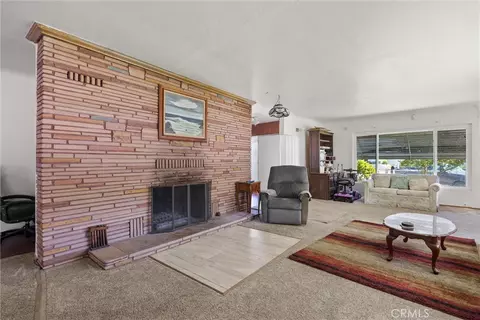 Living - 159 S Shasta, Willows, CA 95988 photo 2 of 3
